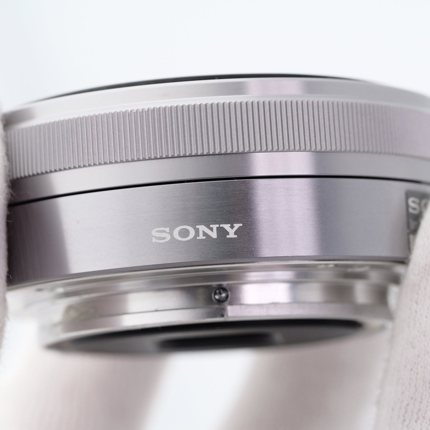 SONY E 16mm F2.8 SEL16F28 レンズ ソニー Eマウント