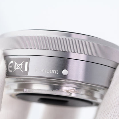 SONY E 16mm F2.8 SEL16F28 レンズ ソニー Eマウント