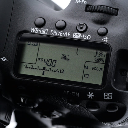 Canon EOS 7D MarkII デジタル一眼レフ キヤノン EF/EF-Sマウント