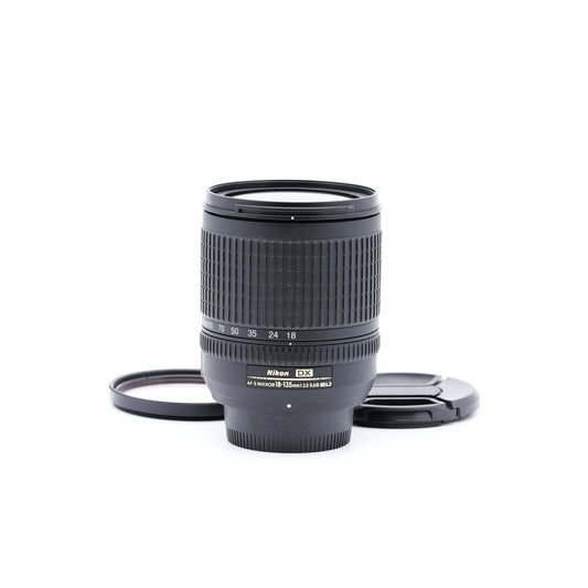 Nikon AF-S DX NIKKOR 18-135mm F3.5-5.6 G レンズ ニコン Fマウント
