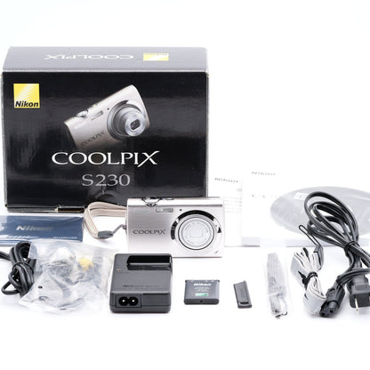 Nikon COOLPIX S230 ソリッドシルバー コンパクトデジタルカメラ ニコン
