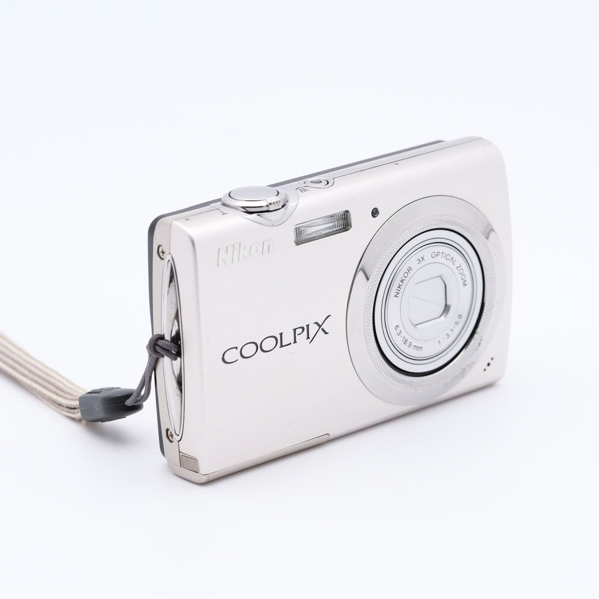 Nikon COOLPIX S230 ソリッドシルバー コンパクトデジタルカメラ ニコン