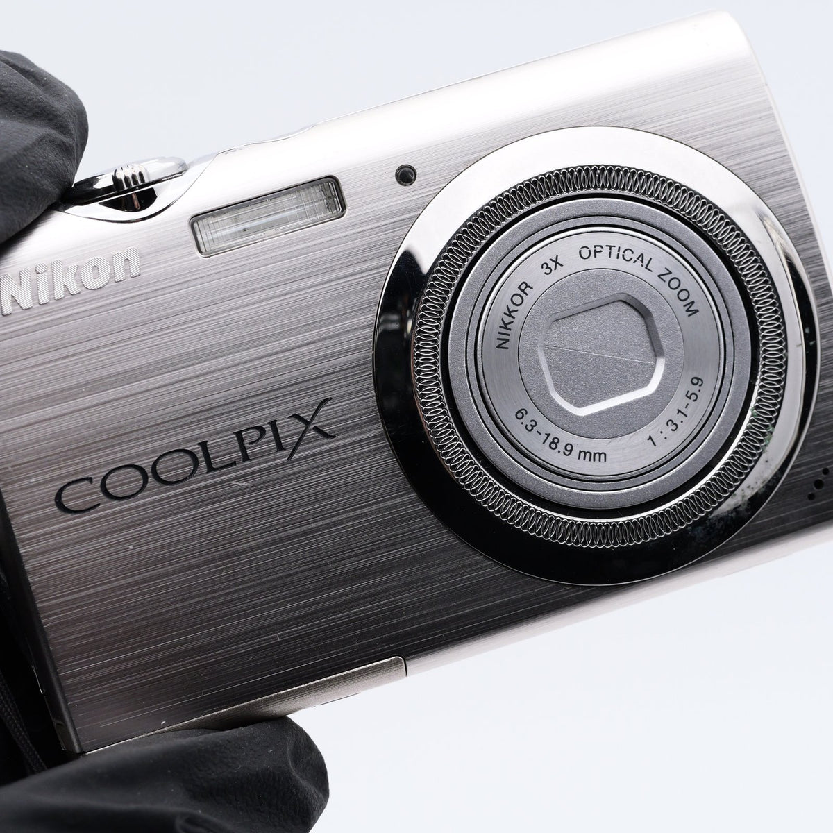 Nikon COOLPIX S230 ソリッドシルバー コンパクトデジタルカメラ ニコン