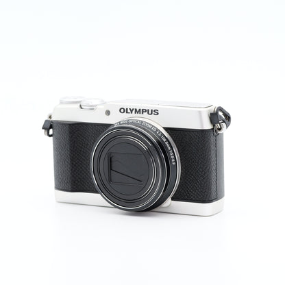 OLYMPUS STYLUS SH-2 コンパクトデジタルカメラ オリンパス