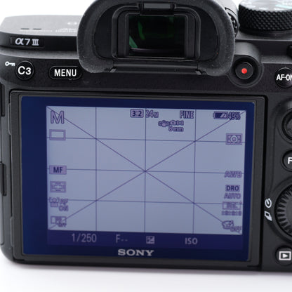 SONY α7 III ILCE-7M3 ミラーレス一眼 ソニー Eマウント