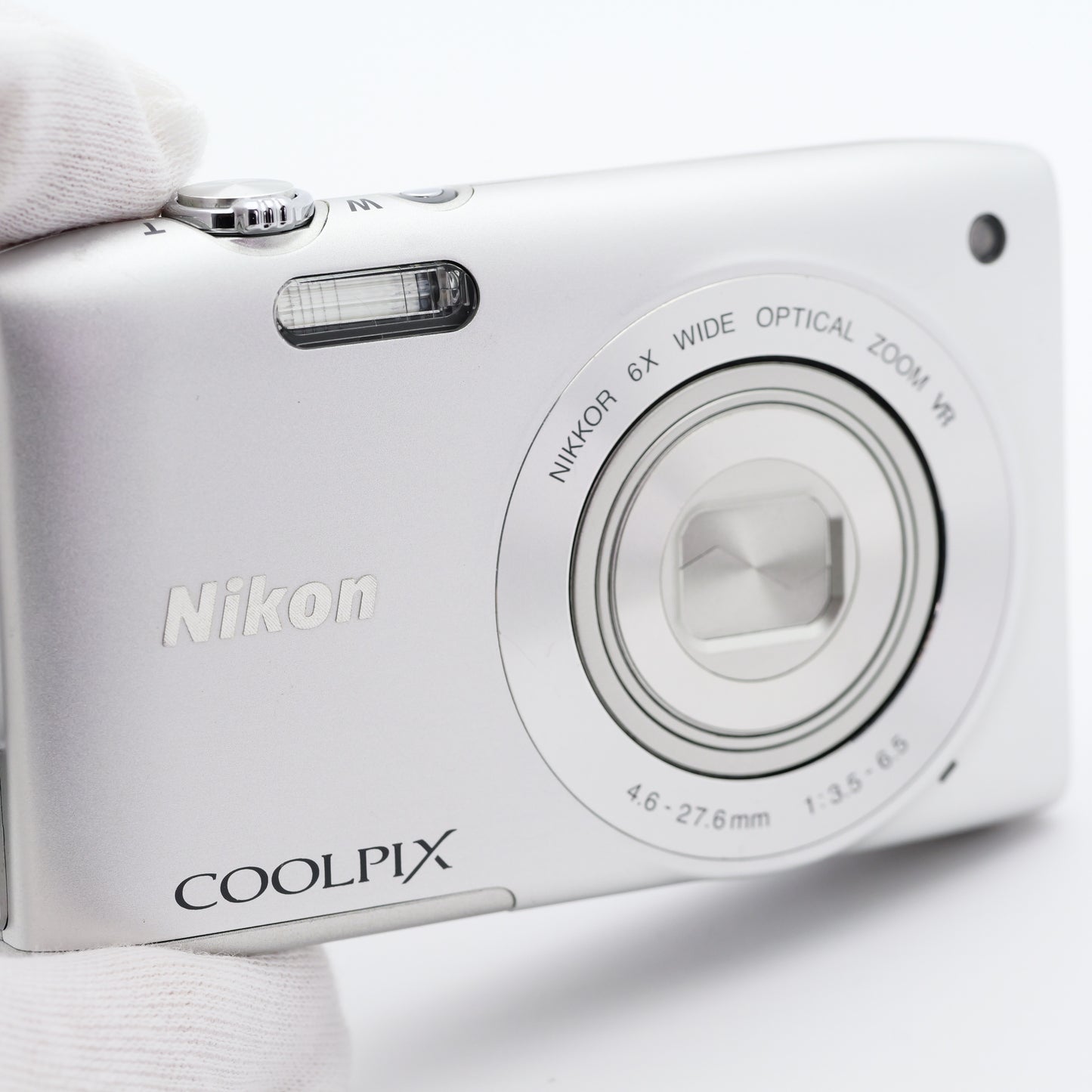 Nikon COOLPIX S3300 クリスタルシルバー コンパクトデジタルカメラ ニコン