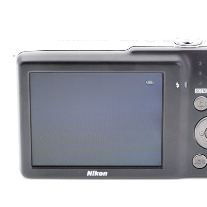 Nikon COOLPIX S3300 クリスタルシルバー コンパクトデジタルカメラ ニコン