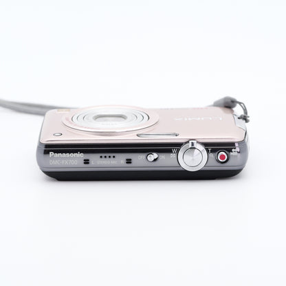 Panasonic LUMIX DMC-FX700 コンパクトデジタルカメラ パナソニック