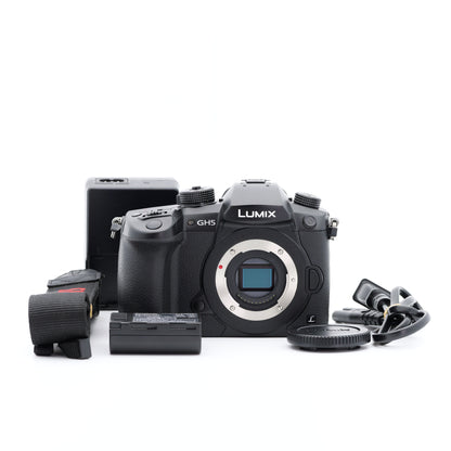 Panasonic DC-GH5 ミラーレス一眼 パナソニック マイクロフォーサーズマウント