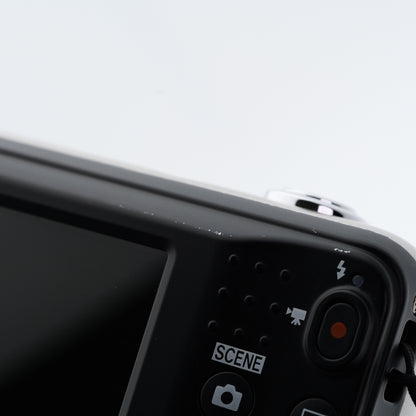 Nikon COOLPIX A10 シルバー コンパクトデジタルカメラ ニコン