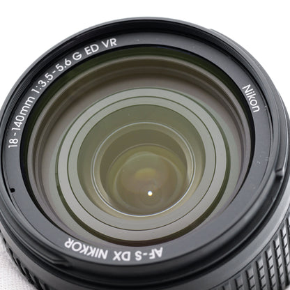 Nikon AF-S DX NIKKOR 18-140mm F3.5-5.6G ED VR レンズ ニコン Fマウント
