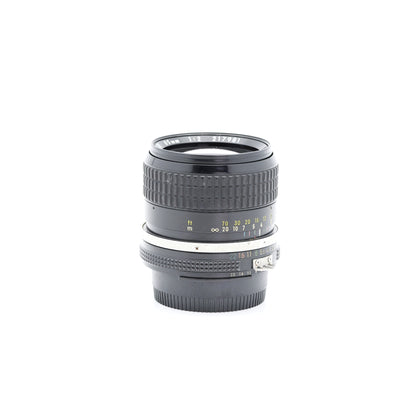 Nikon Ai NIKKOR 85mm F2 レンズ ニコン Fマウント