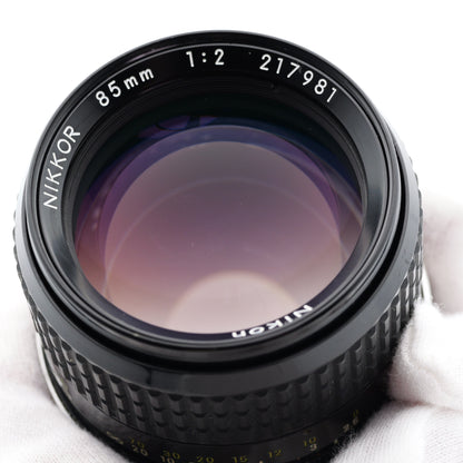 Nikon Ai NIKKOR 85mm F2 レンズ ニコン Fマウント