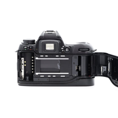 Nikon F80S フィルムカメラ ニコン Fマウント