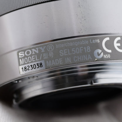 SONY E 50mm F1.8 OSS SEL50F18 レンズ ソニー Eマウント