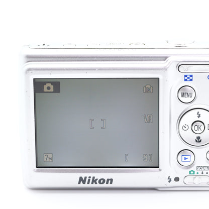 Nikon COOLPIX L12 コンパクトデジタルカメラ ニコン