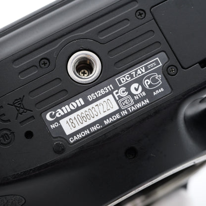 Canon EOS Kiss X5 デジタル一眼レフ キヤノン EFマウント