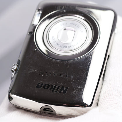 Nikon COOLPIX S01 コンパクトデジタルカメラ ニコン