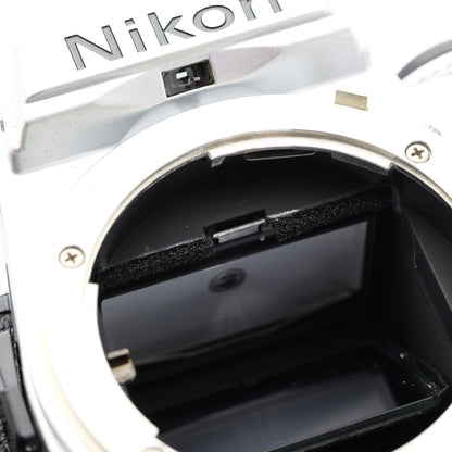 Nikon FE フィルムカメラ ニコン Fマウント