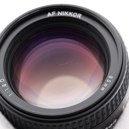 Nikon AF NIKKOR 85mm F1.8 D レンズ ニコン Fマウント