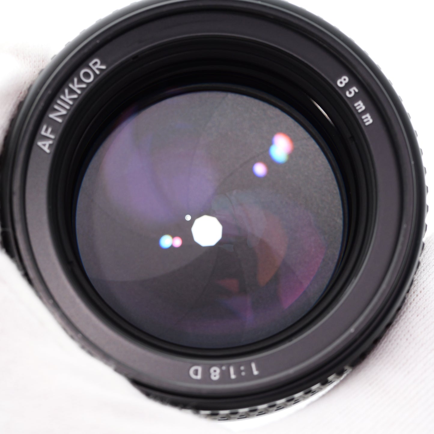 Nikon AF NIKKOR 85mm F1.8 D レンズ ニコン Fマウント