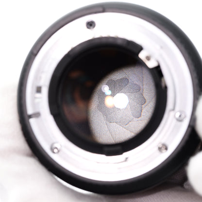 Nikon AF NIKKOR 85mm F1.8 D レンズ ニコン Fマウント