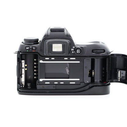 Nikon F80S フィルムカメラ ニコン Fマウント