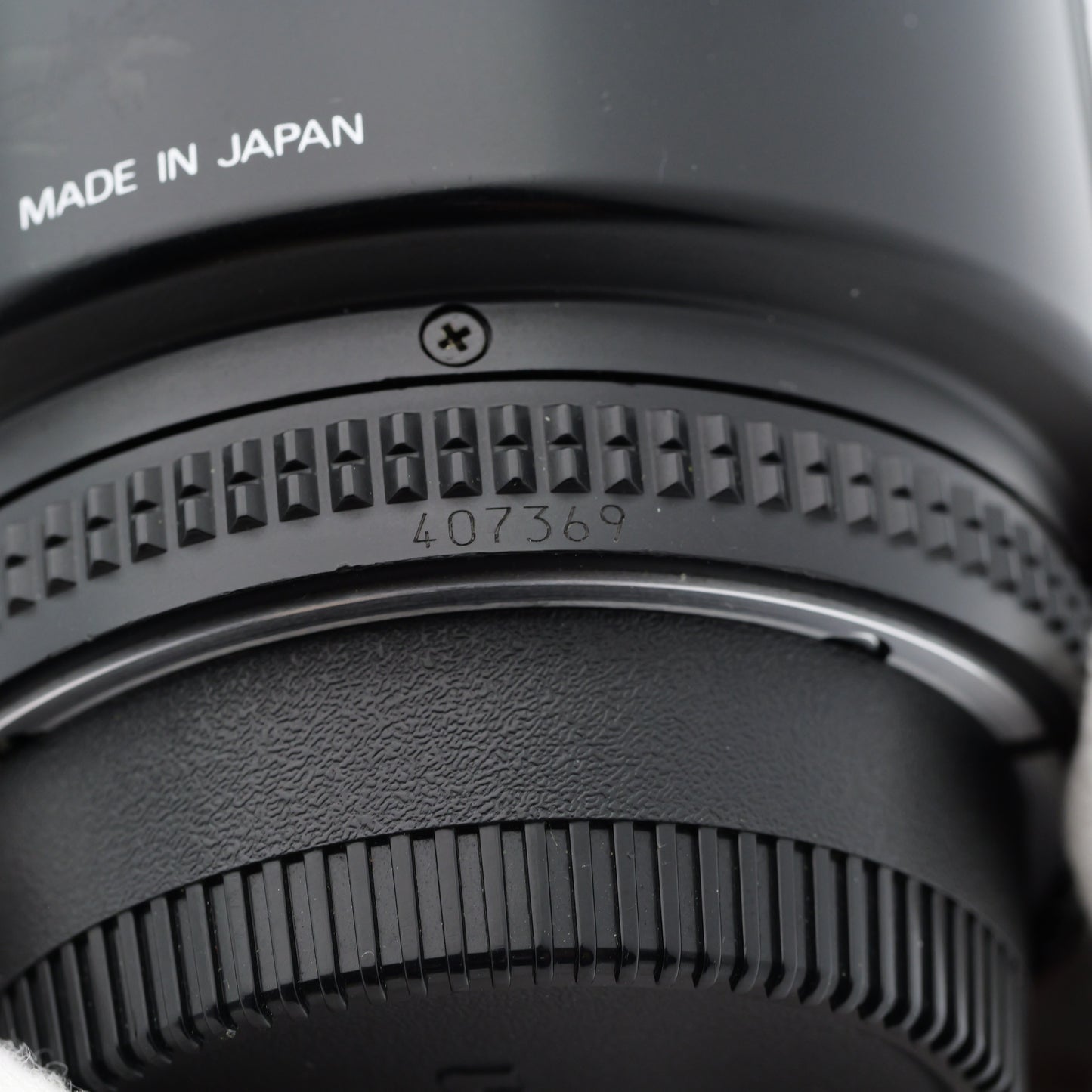 Nikon AF NIKKOR 85mm F1.8 D レンズ ニコン Fマウント
