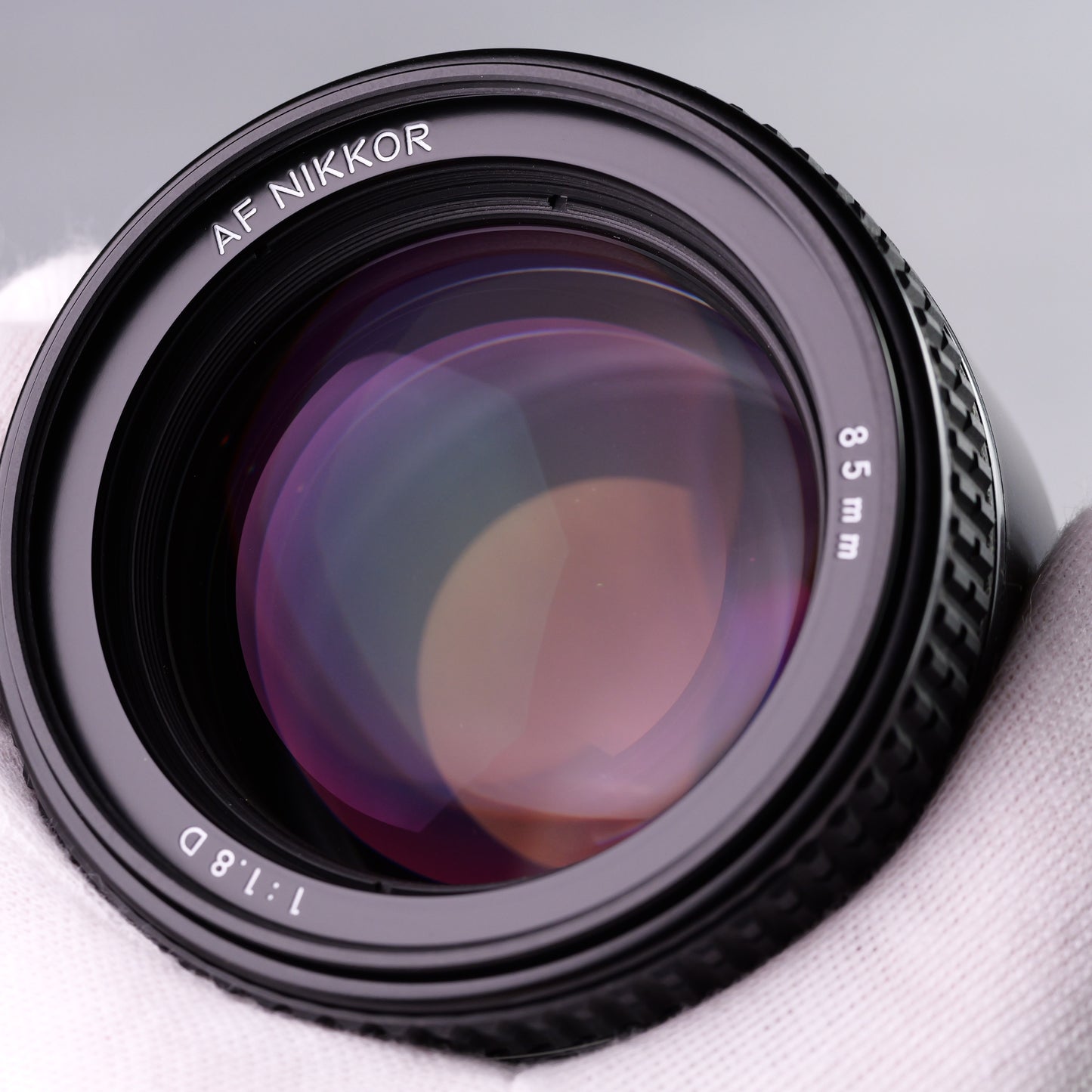 Nikon AF NIKKOR 85mm F1.8 D レンズ ニコン Fマウント