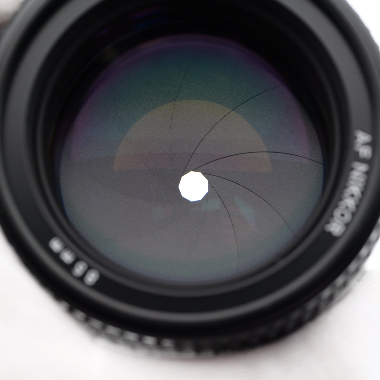 Nikon AF NIKKOR 85mm F1.8 D レンズ ニコン Fマウント