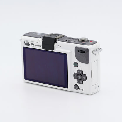 Panasonic DMC-GF2 ミラーレス一眼 パナソニック マイクロフォーサーズマウント