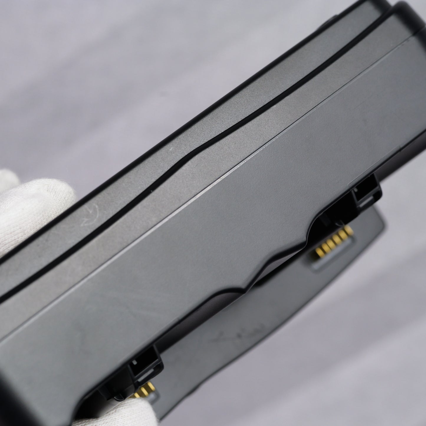 Canon LC-E4 LP-E4/LP-E4N用 充電器 キヤノン