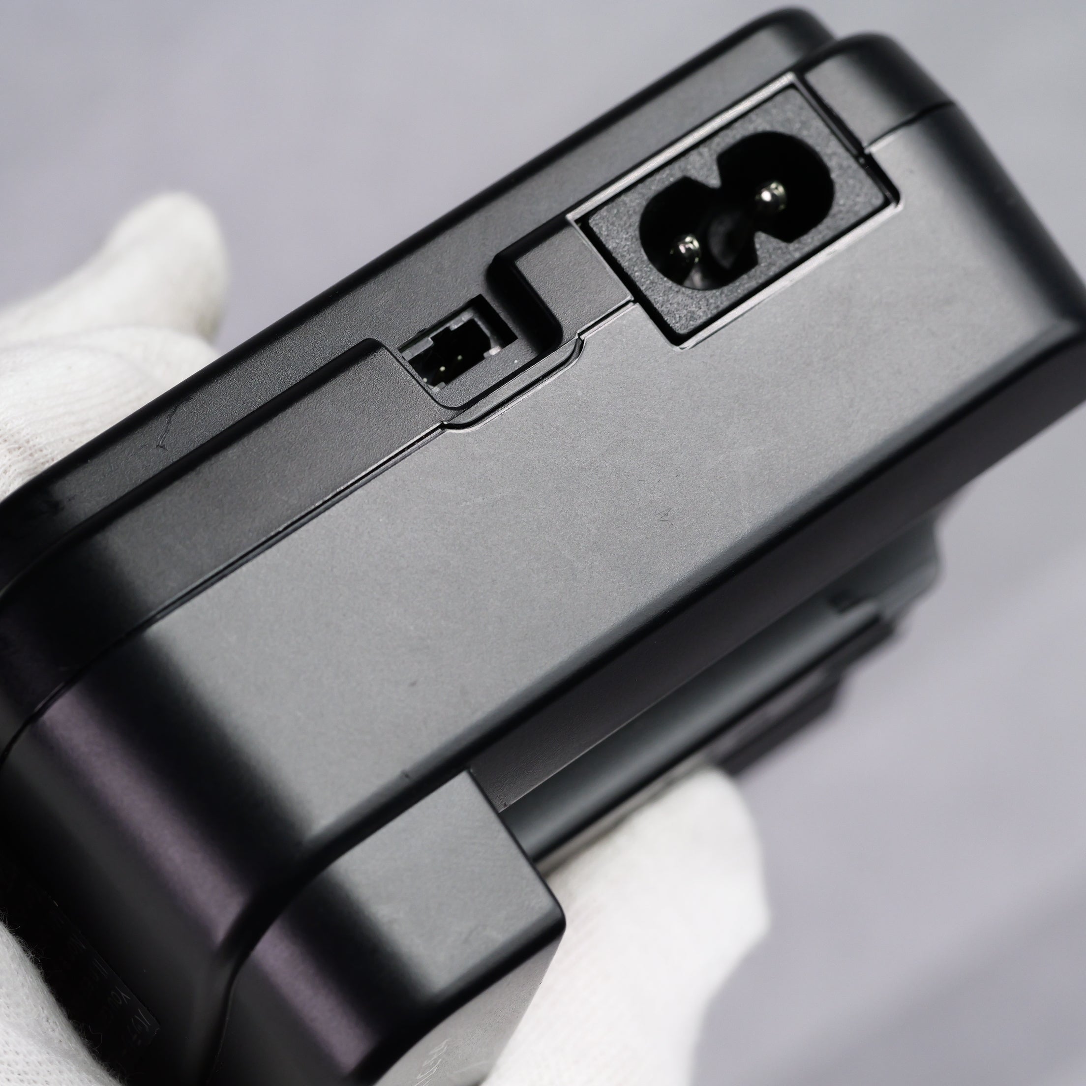 Canon LC-E4 LP-E4/LP-E4N用 充電器 キヤノン – 東京写真機