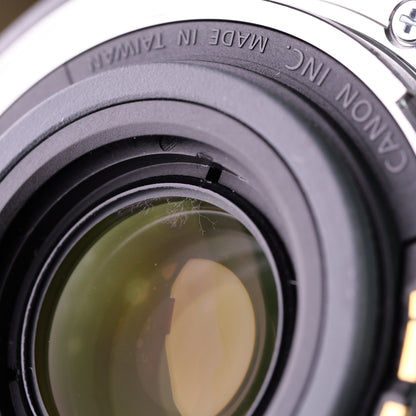 Canon EF-S 15-85mm F3.5-5.6 IS USM レンズ キヤノン EF/EF-Sマウント