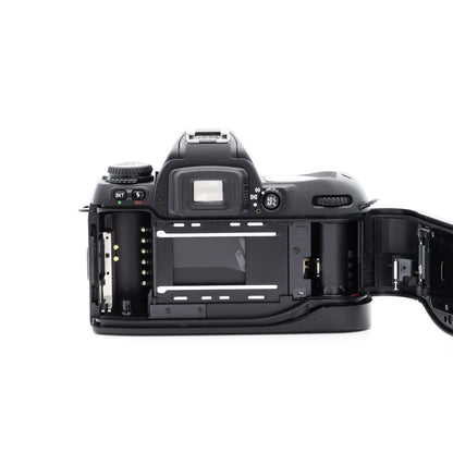 Nikon F80S フィルムカメラ ニコン Fマウント