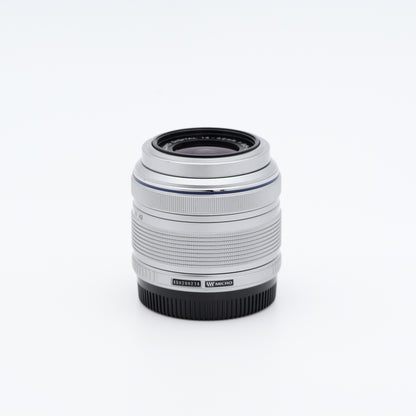 OLYMPUS M.ZUIKO DIGITAL 14-42mm F3.5-5.6 レンズ オリンパス マイクロフォーサーズマウント