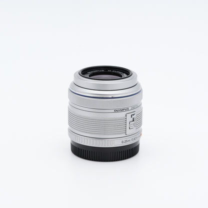 OLYMPUS M.ZUIKO DIGITAL 14-42mm F3.5-5.6 レンズ オリンパス マイクロフォーサーズマウント