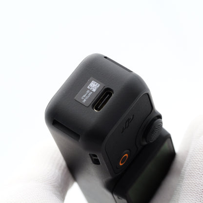 DJI Osmo Poket 3 ビデオカメラ ディージェイアイ