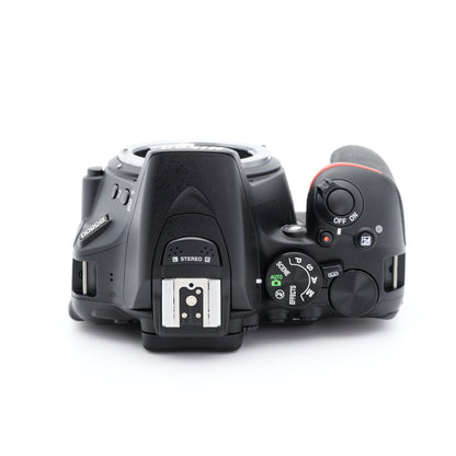 Nikon D5600 デジタル一眼レフ ニコン Fマウント