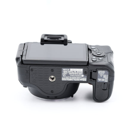 Nikon D5600 デジタル一眼レフ ニコン Fマウント