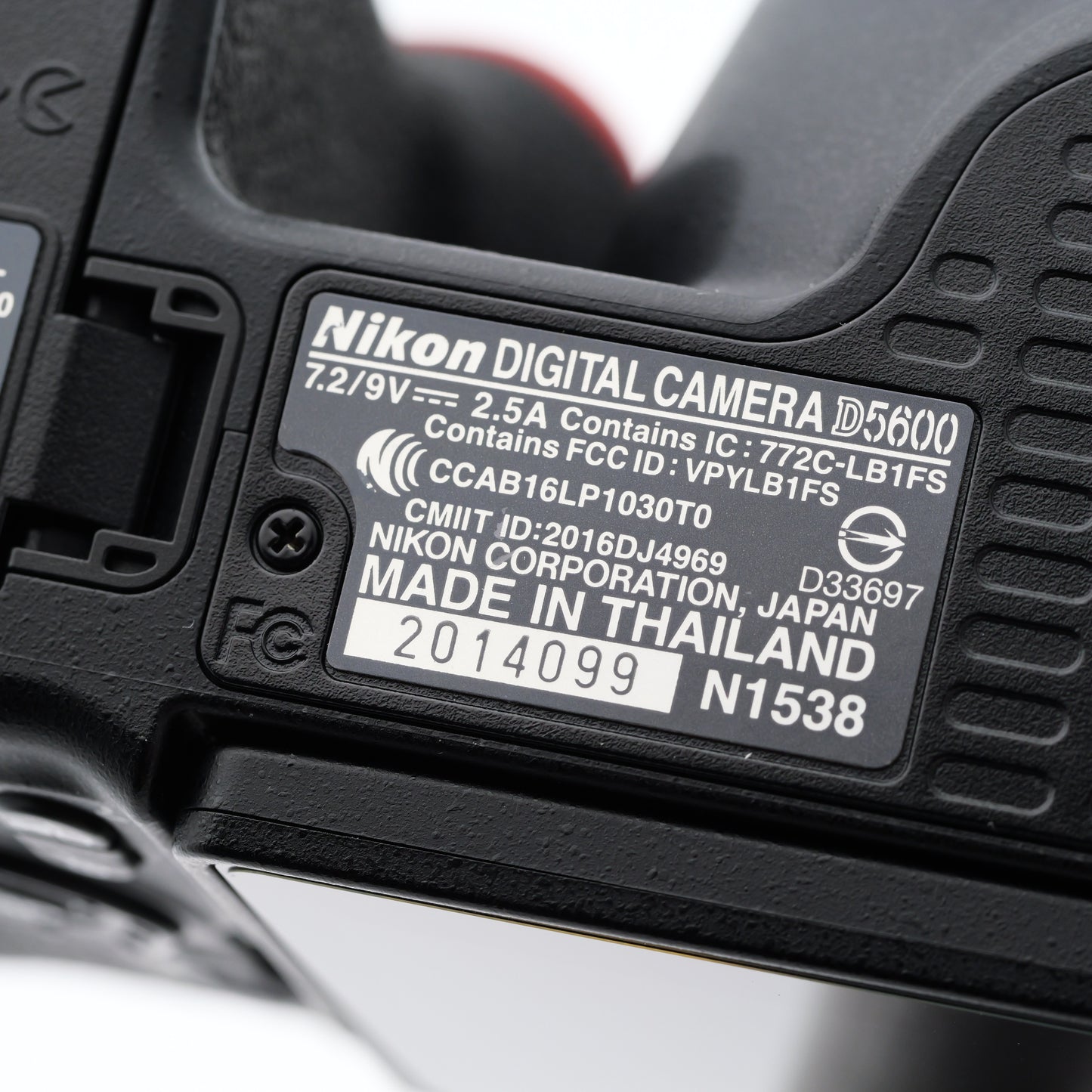 Nikon D5600 デジタル一眼レフ ニコン Fマウント