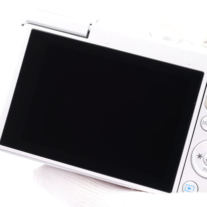Canon EOS M100 ミラーレス一眼 キヤノン EF-Mマウント