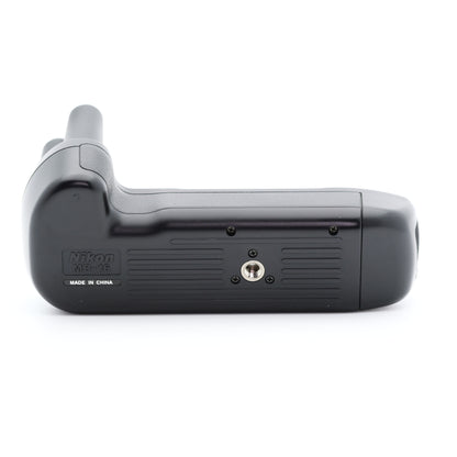 Nikon MB-16 F80用 フィルムカメラ ニコン Fマウント