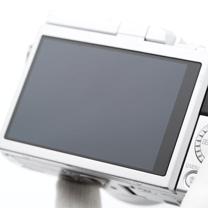 Panasonic DC-GF9 ミラーレス一眼 パナソニック マイクロフォーサーズマウント