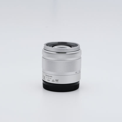 Panasonic 35-100mm F4-5.6 レンズ パナソニック マイクロフォーサーズ