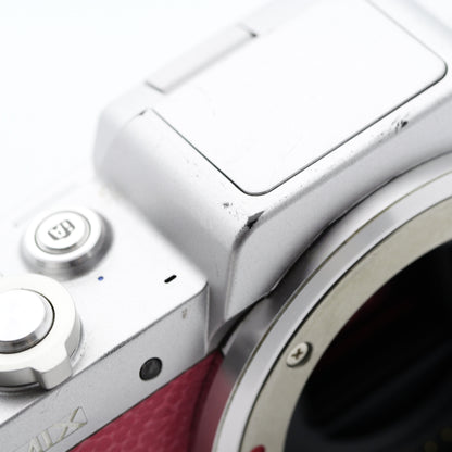 訳有品 Panasonic DMC-GF7 ミラーレス一眼 パナソニック マイクロフォーサーズマウント