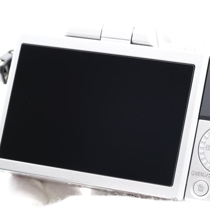 Panasonic DMC-GF7 ミラーレス一眼 パナソニック マイクロフォーサーズマウント