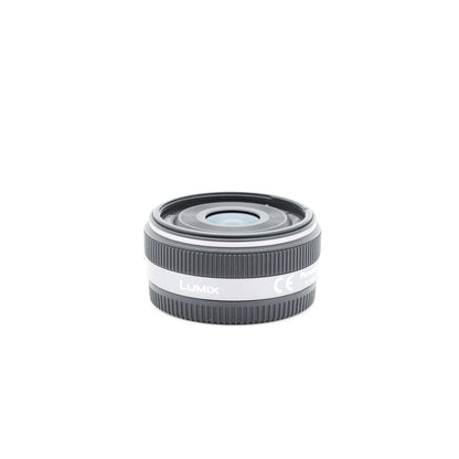 Panasonic 14mm F2.5 H-H014 レンズ パナソニック マイクロフォーサーズマウント