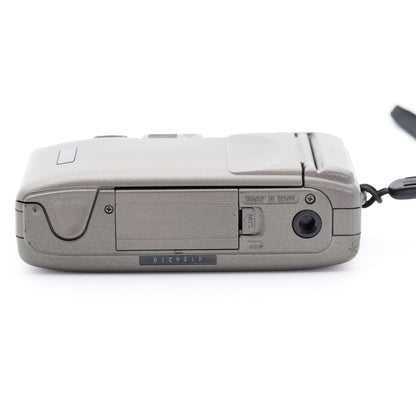 Nikon AF600 コンパクトフィルムカメラ ニコン
