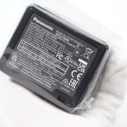 未使用品 Panasonic DMW-BTC15 DMW-BLK22用 充電器 パナソニック